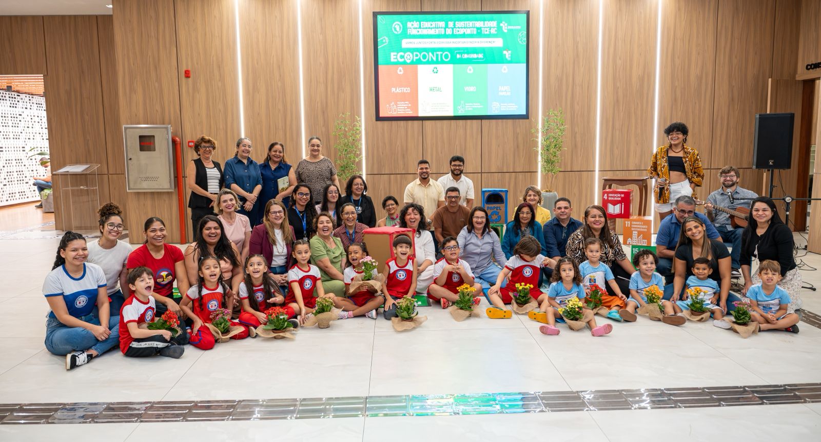 Com ação educativa, Tribunal de Contas inaugura Ecoponto para descarte de materiais recicláveis