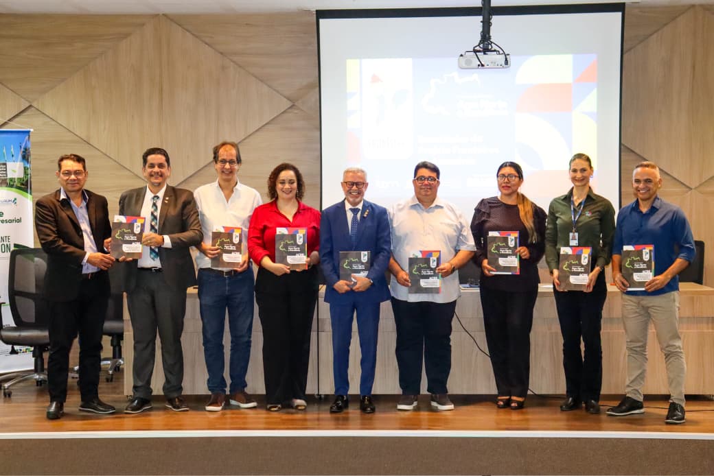 Brasiléia sedia fórum sobre integração regional e Carlinhos do Pelado defende fortalecimento da fronteira