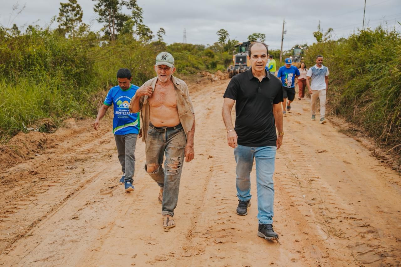Prefeitura de Cruzeiro do Sul intensifica recuperação de ramais e busca alcançar 300 quilômetros em 2026