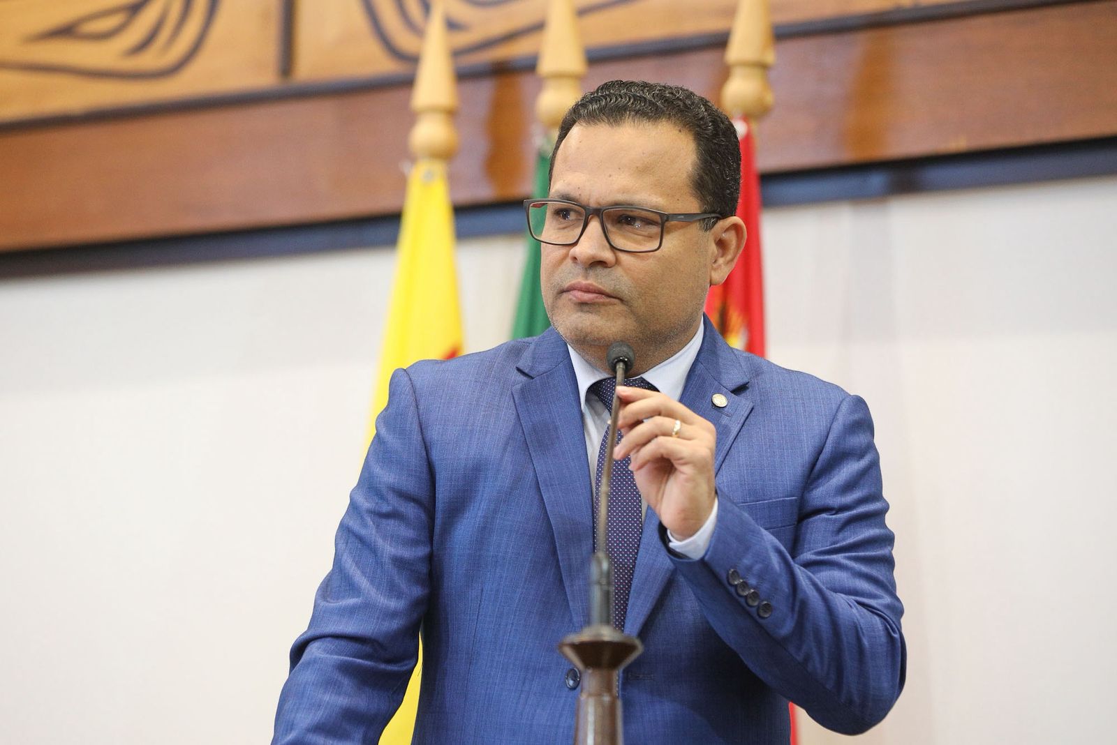 Deputado Tadeu Hassem cobra investigação rigorosa após desabamento de ponte e alerta para riscos em obras públicas no Acre